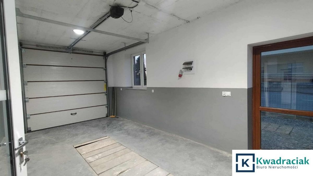 Lokal Krosno Polanka, ul. ks. Stanisława Decowskiego. Zdjęcie 16