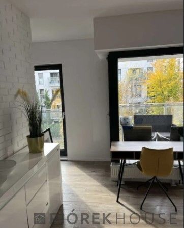 Mieszkanie 1-pokojowe Warszawa Wilanów, ul. Herbu Szreniawa. Zdjęcie 2