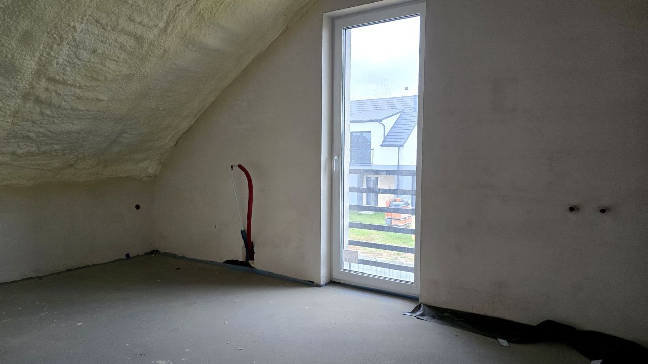 dom wolnostojący, 4 pokoje Mączniki. Zdjęcie 11