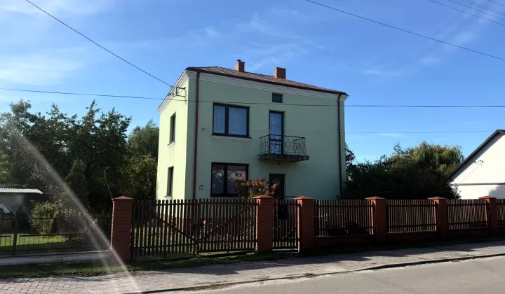 dom wolnostojący, 5 pokoi Sawin, ul. Kościelna