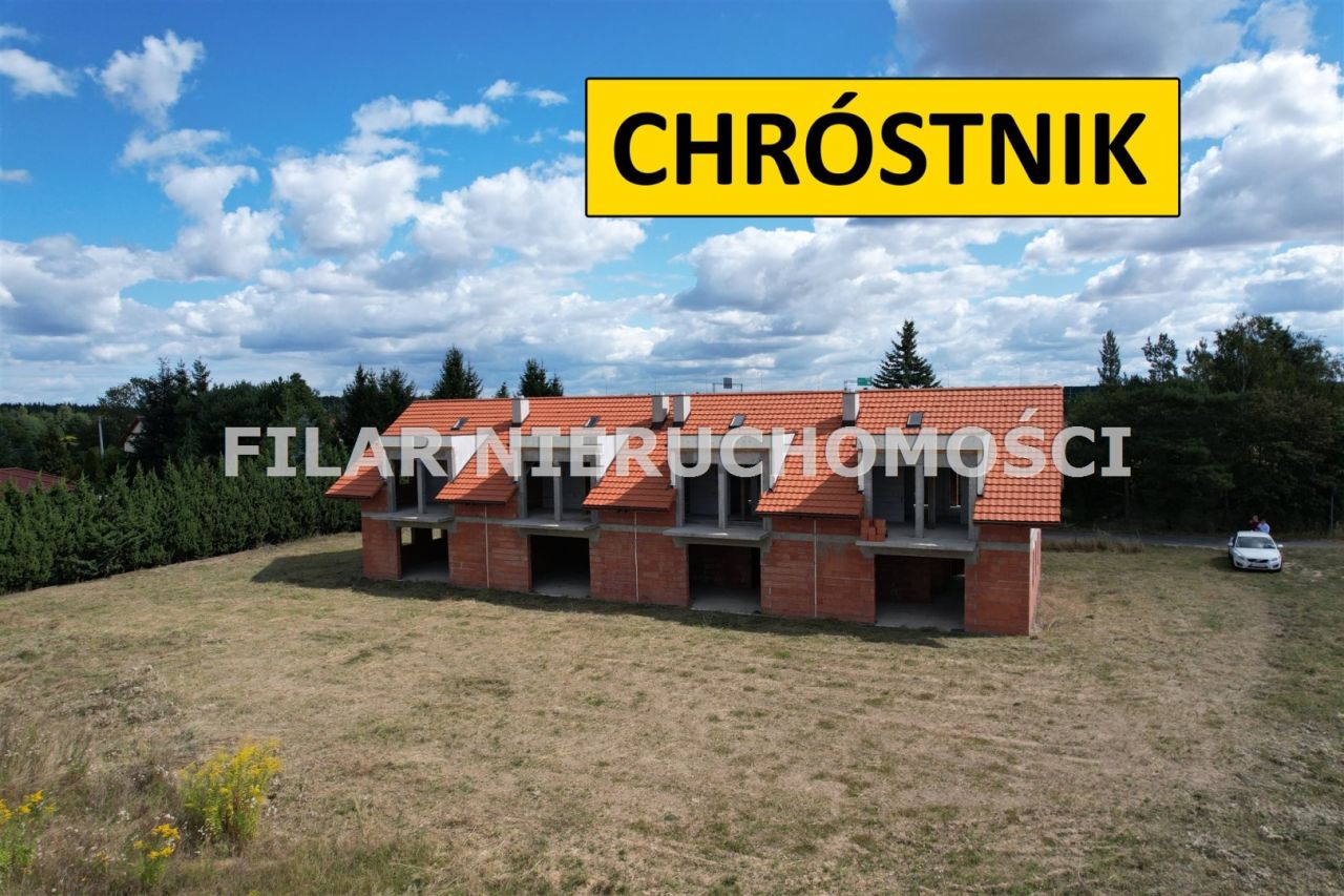 dom szeregowy, 5 pokoi Chróstnik