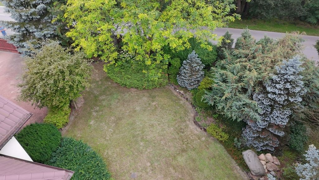 dom wolnostojący, 6 pokoi Złotokłos. Zdjęcie 32