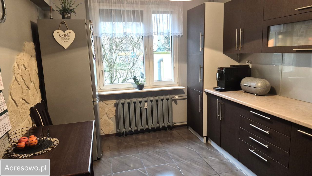 Mieszkanie 3-pokojowe Legnica Piekary Wielkie, ul. gen. Michała Tokarzewskiego-Karaszewicza. Zdjęcie 4