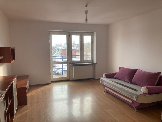 Mieszkanie 2-pokojowe Kraków Nowa Huta, ul. Mistrzejowicka. Zdjęcie 1