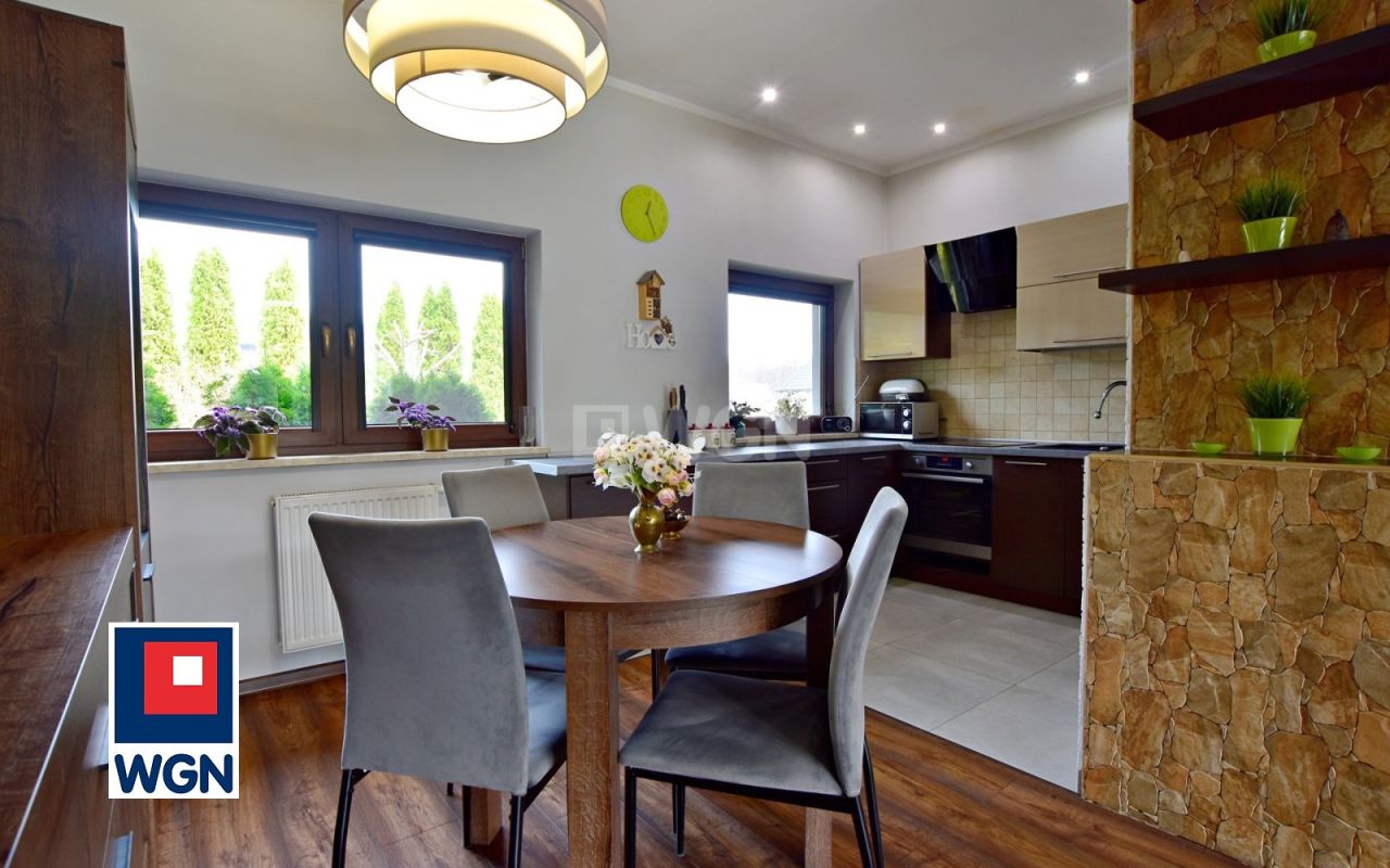 dom wolnostojący, 5 pokoi Komorowo Żuławskie. Zdjęcie 11