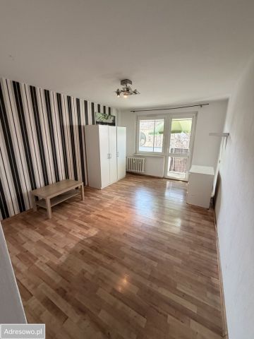 Mieszkanie 3-pokojowe Brzeg, ul. Majora Sucharskiego. Zdjęcie 1