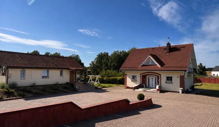dom wolnostojący, 5 pokoi Rąb, ul. Jeziorna