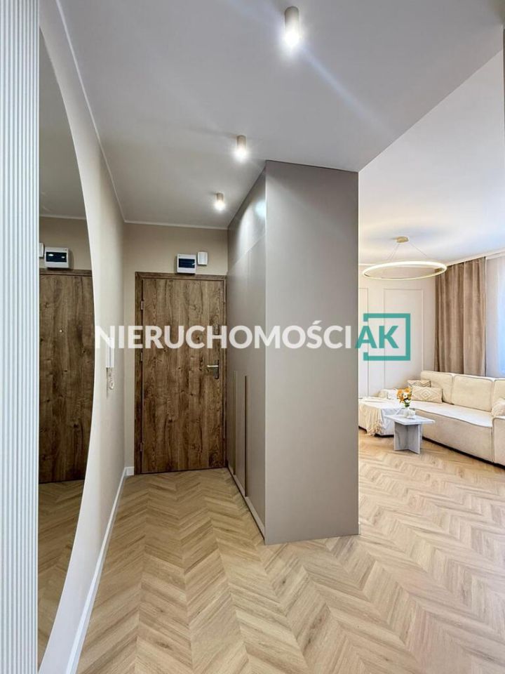 Mieszkanie 3-pokojowe Konin, ul. Powstańców Wielkopolskich. Zdjęcie 6