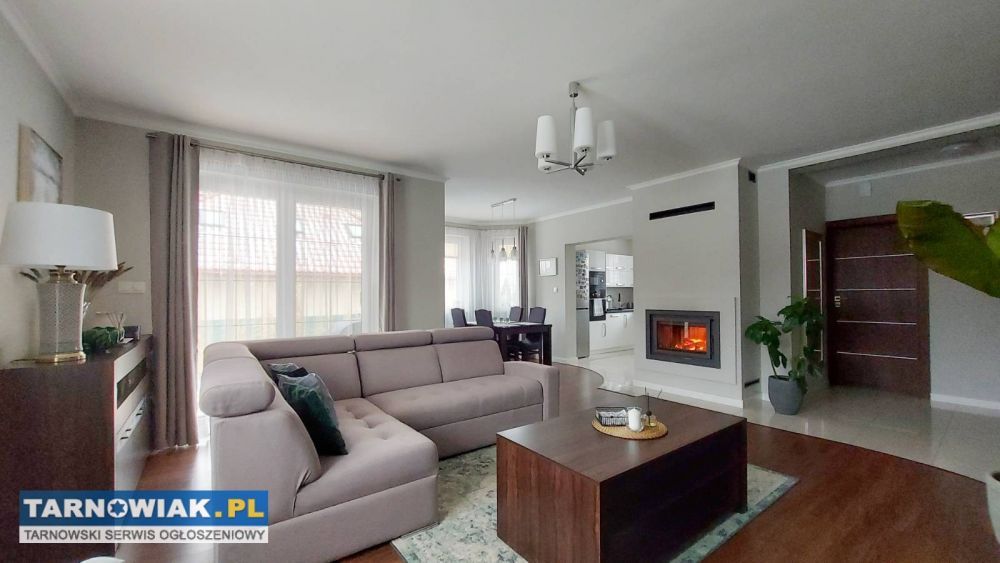 dom wolnostojący, 5 pokoi Łęg Tarnowski Środkowy Łęg