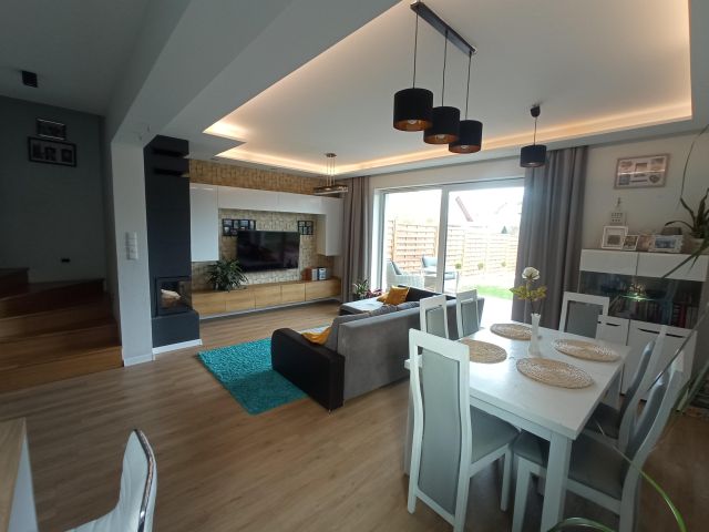 bliźniak, 5 pokoi Głogów Małopolski, ul. Jana Pawła II. Zdjęcie 1