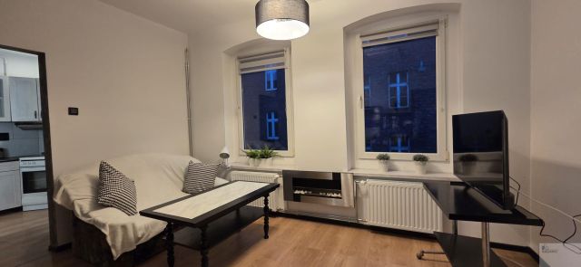 Mieszkanie 1-pokojowe Katowice Śródmieście, ul. Mikołowska. Zdjęcie 1