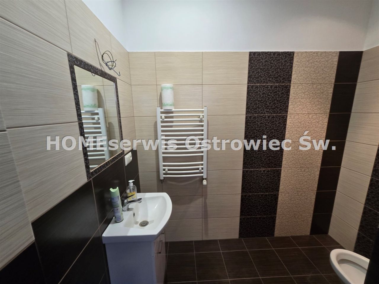 Biuro Ostrowiec Świętokrzyski Huta, ul. Jana Samsonowicza. Zdjęcie 20