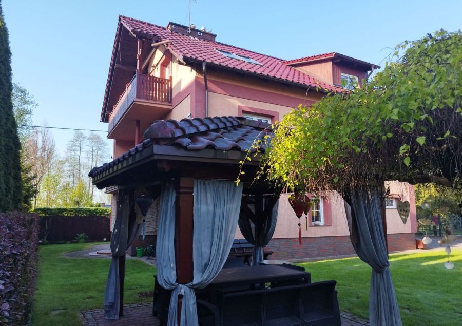 dom wolnostojący, 6 pokoi Radunica, ul. Podmiejska. Zdjęcie 13