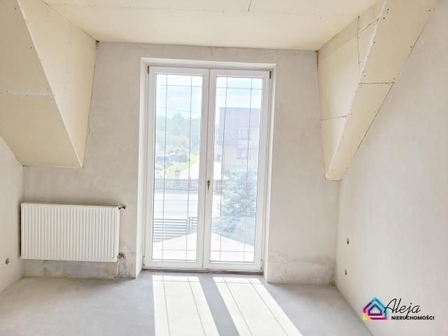 dom wolnostojący, 5 pokoi Łysiec. Zdjęcie 4