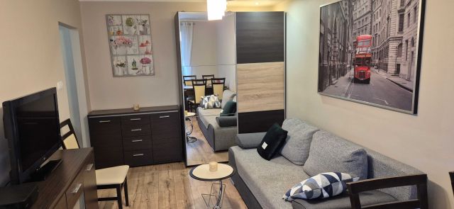 Mieszkanie 1-pokojowe Bydgoszcz Osiedle Leśne, ul. Podchorążych. Zdjęcie 1