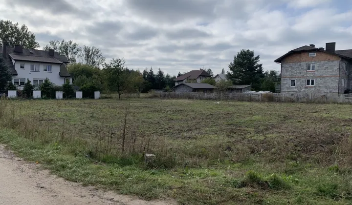 Działka budowlana Poddębice, ul. Partyzantów