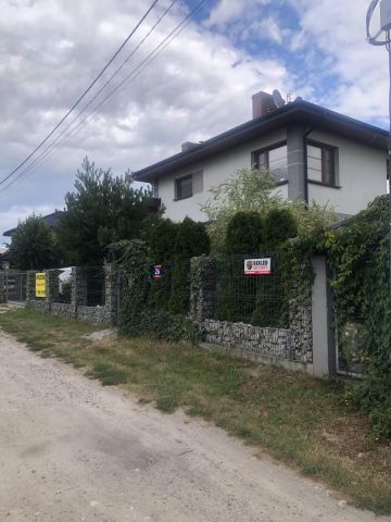 dom wolnostojący, 5 pokoi Pruszków Żbików, ul. Krzysztofa Kamila Baczyńskiego. Zdjęcie 1