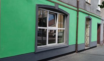 kamienica, 2 pokoje Błaszki, pl. Niepodległości