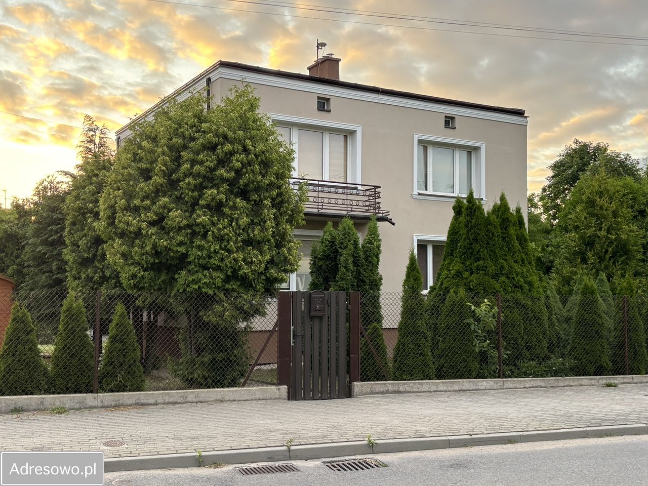 dom wolnostojący, 5 pokoi Radomsko Centrum, ul. Stara Droga