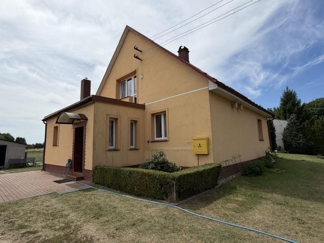 dom wolnostojący, 5 pokoi Kliszów. Zdjęcie 1