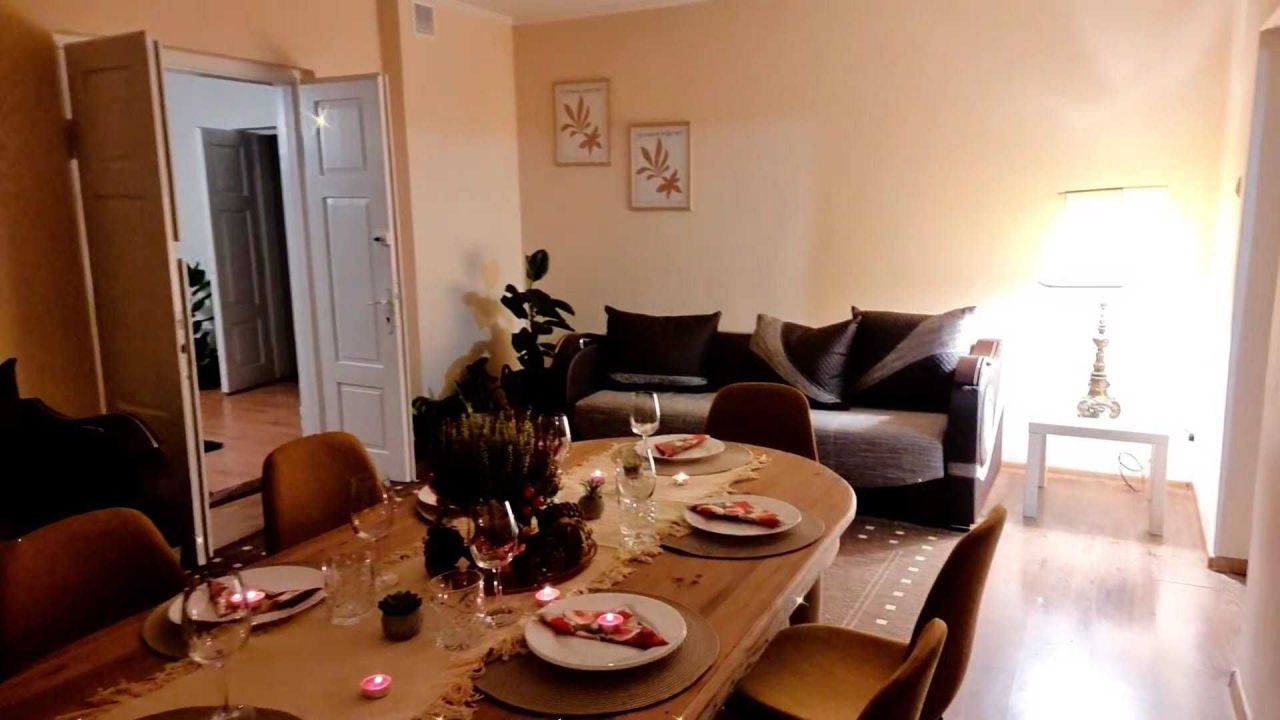 dom wolnostojący, 6 pokoi Tomaszów Lubelski Śródmieście. Zdjęcie 4