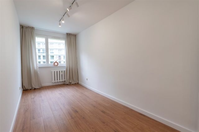 Mieszkanie 3-pokojowe Katowice Bogucice, ul. ks. Franciszka Ścigały. Zdjęcie 16