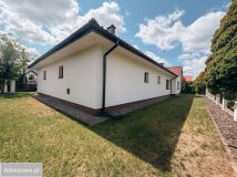 dom wolnostojący, 7 pokoi Piotrków Trybunalski, ul. Wypoczynkowa. Zdjęcie 3