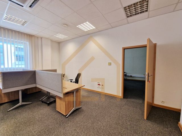 Biuro Warszawa Targówek, ul. ks. Piotra Skargi. Zdjęcie 12