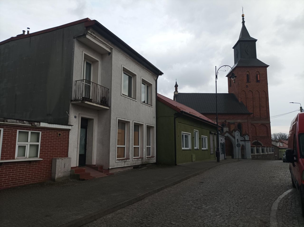 dom wolnostojący, 6 pokoi Lipno, pl. Plac Dekerta. Zdjęcie 2