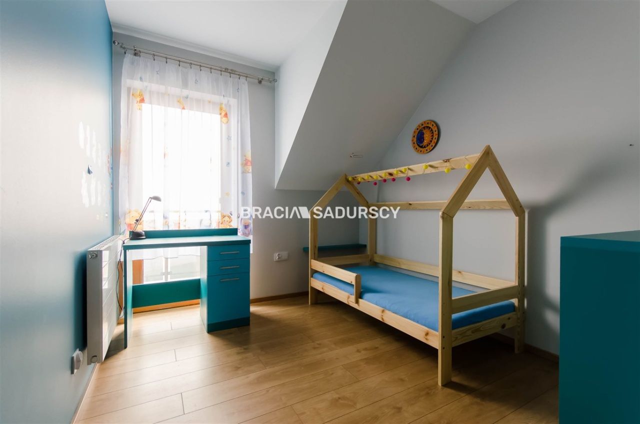 dom wolnostojący, 7 pokoi Bysina Górne Przedmieście. Zdjęcie 19