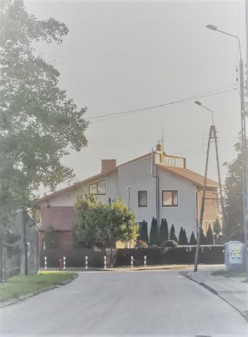 dom wolnostojący, 7 pokoi Łaskarzew, ul. ks. Ściegiennego. Zdjęcie 1