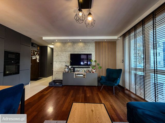 Mieszkanie 3-pokojowe Ząbki, ul. Powstańców. Zdjęcie 1