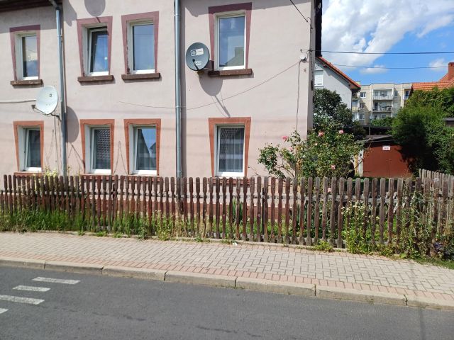 Mieszkanie 3-pokojowe Bogatynia, ul. Jana Zamoyskiego. Zdjęcie 1