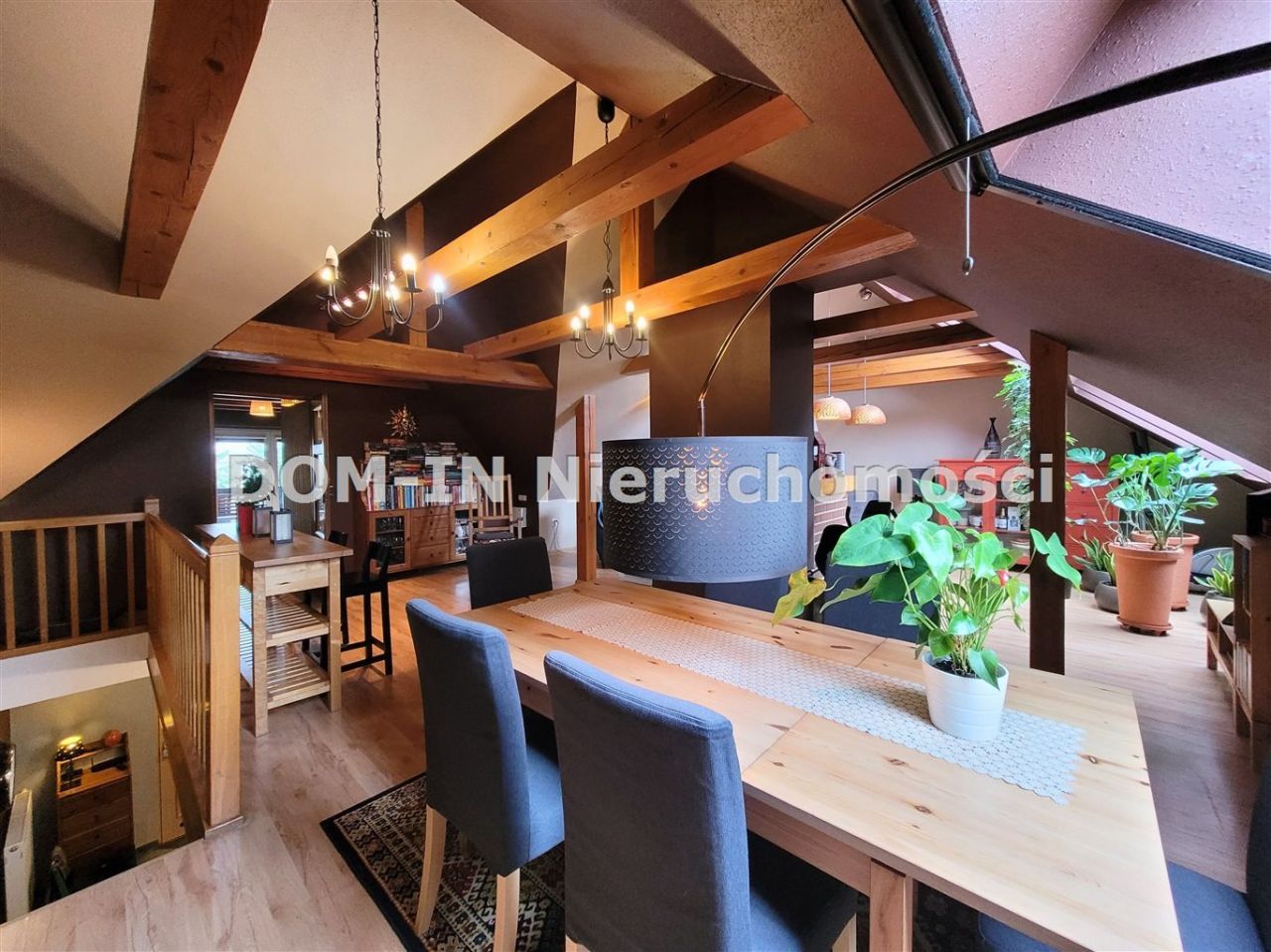 dom wolnostojący, 4 pokoje Łaziska. Zdjęcie 1