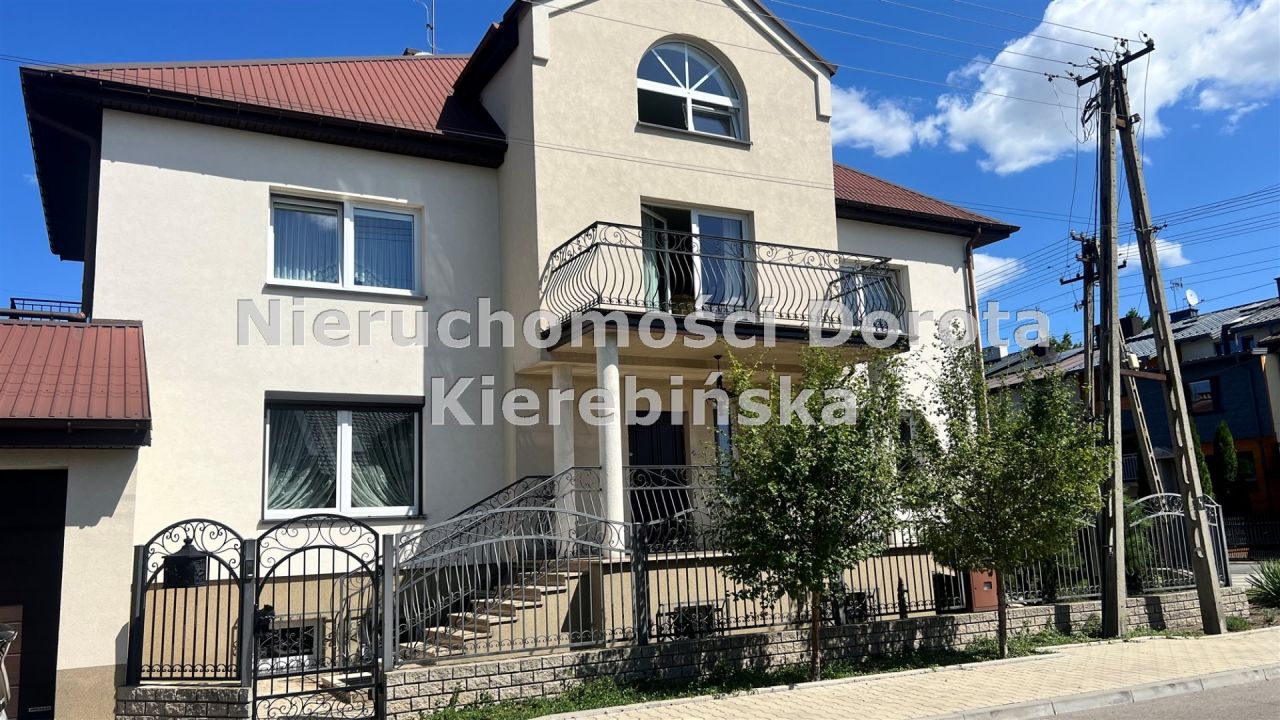 bliźniak, 6 pokoi Tomaszów Mazowiecki. Zdjęcie 3