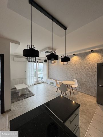 Mieszkanie 3-pokojowe Bielsko-Biała, ul. Suska. Zdjęcie 1