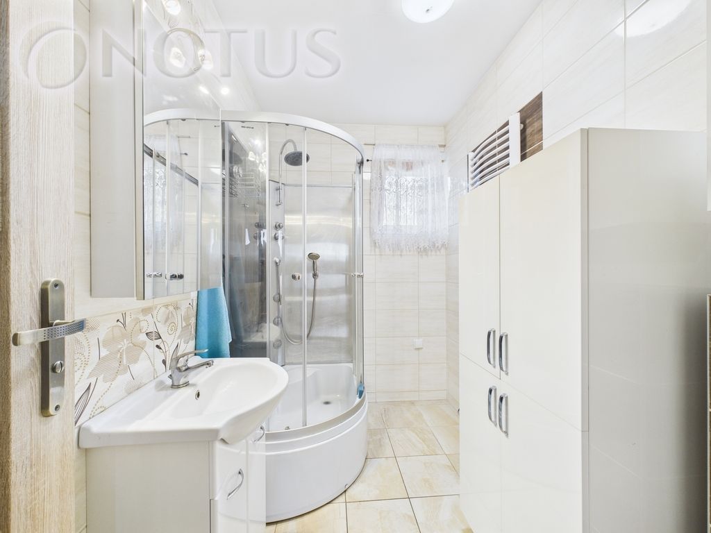 dom wolnostojący, 3 pokoje Bażanowice. Zdjęcie 5