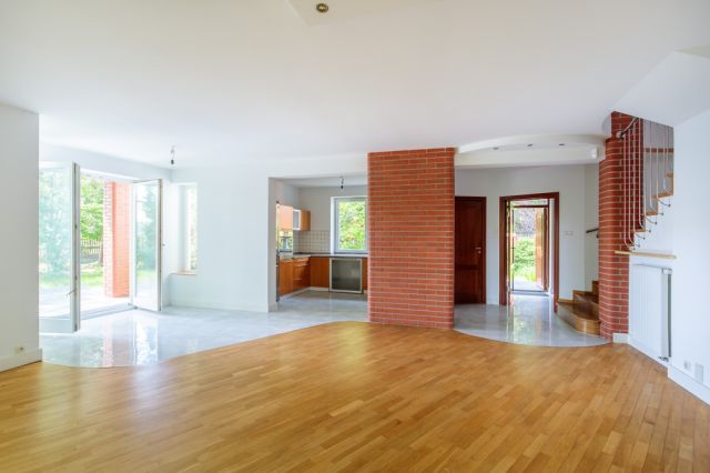 dom wolnostojący, 5 pokoi Brwinów, ul. Mazowiecka. Zdjęcie 3