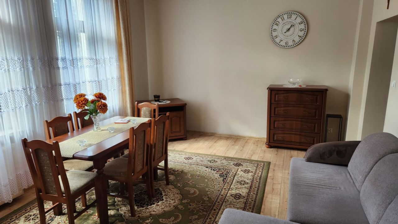 Mieszkanie 3-pokojowe Gniezno. Zdjęcie 3