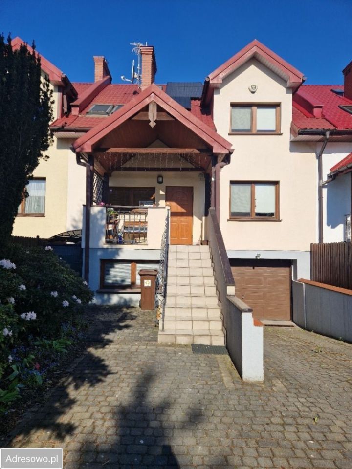 dom szeregowy, 6 pokoi Józefosław