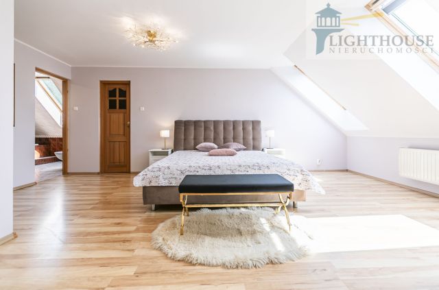 dom wolnostojący, 7 pokoi Trąbki Wielkie. Zdjęcie 11