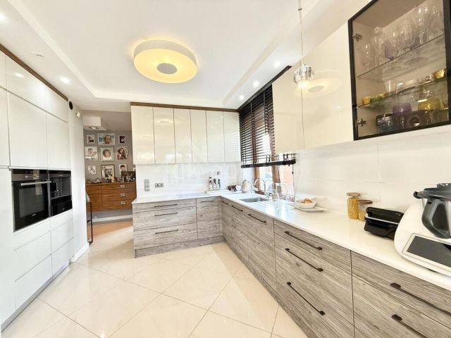 dom wolnostojący, 5 pokoi Wola Kopcowa. Zdjęcie 9