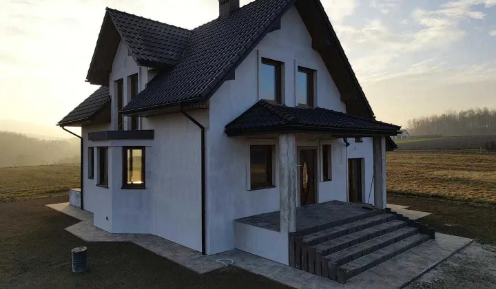 dom wolnostojący, 6 pokoi Lipnica Murowana