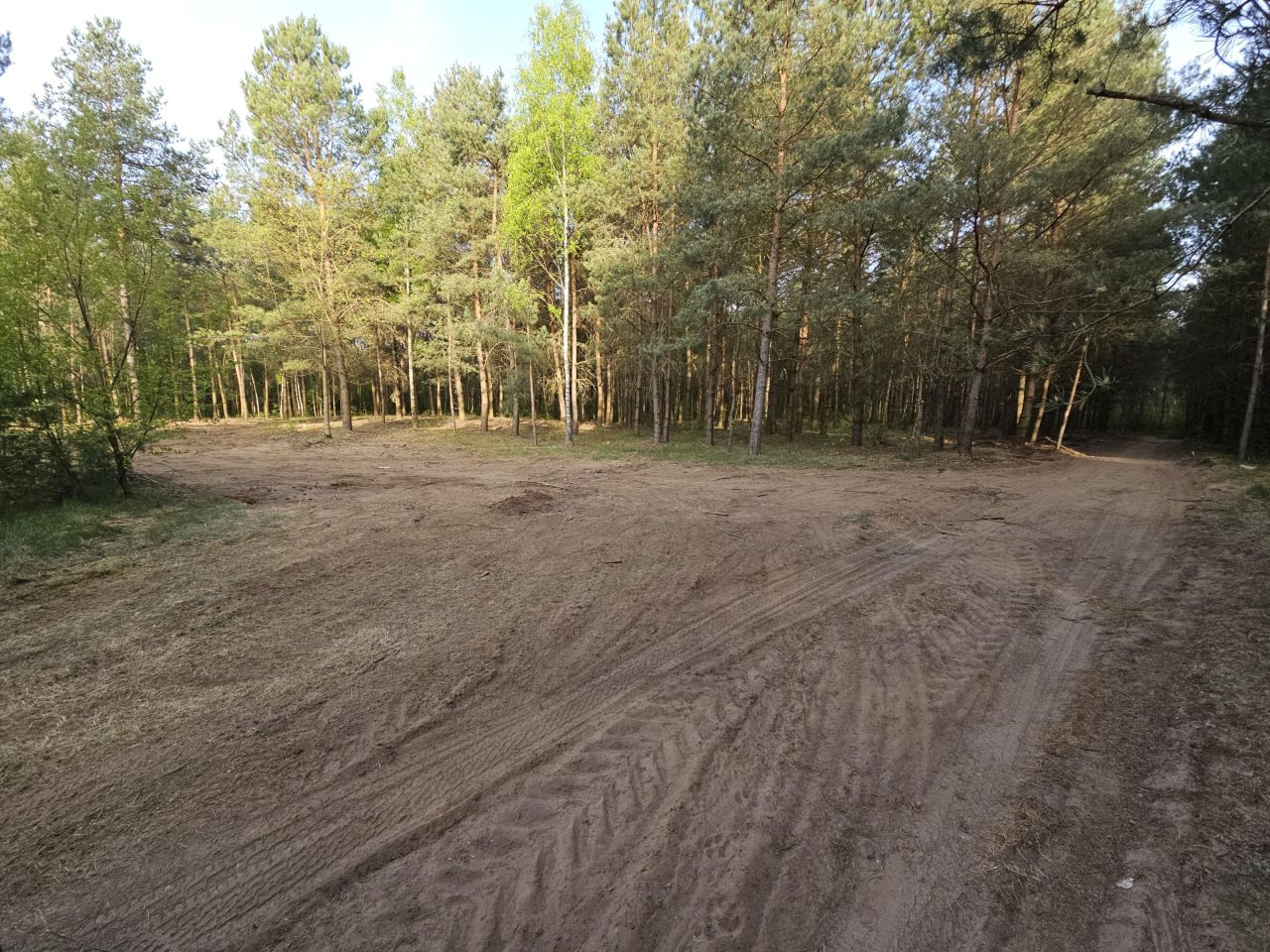 Działka rolno-budowlana Huta. Zdjęcie 4