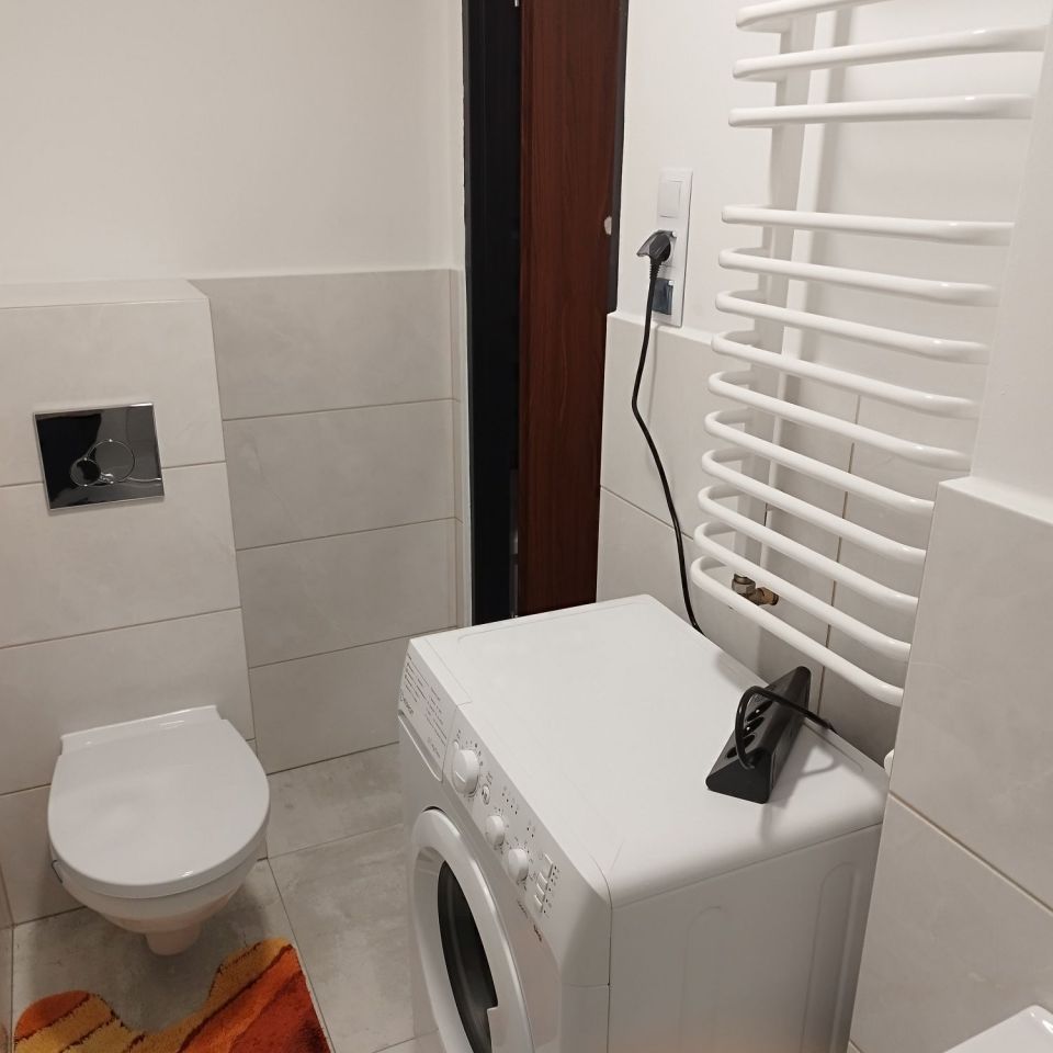 Mieszkanie 3-pokojowe Lubań. Zdjęcie 4