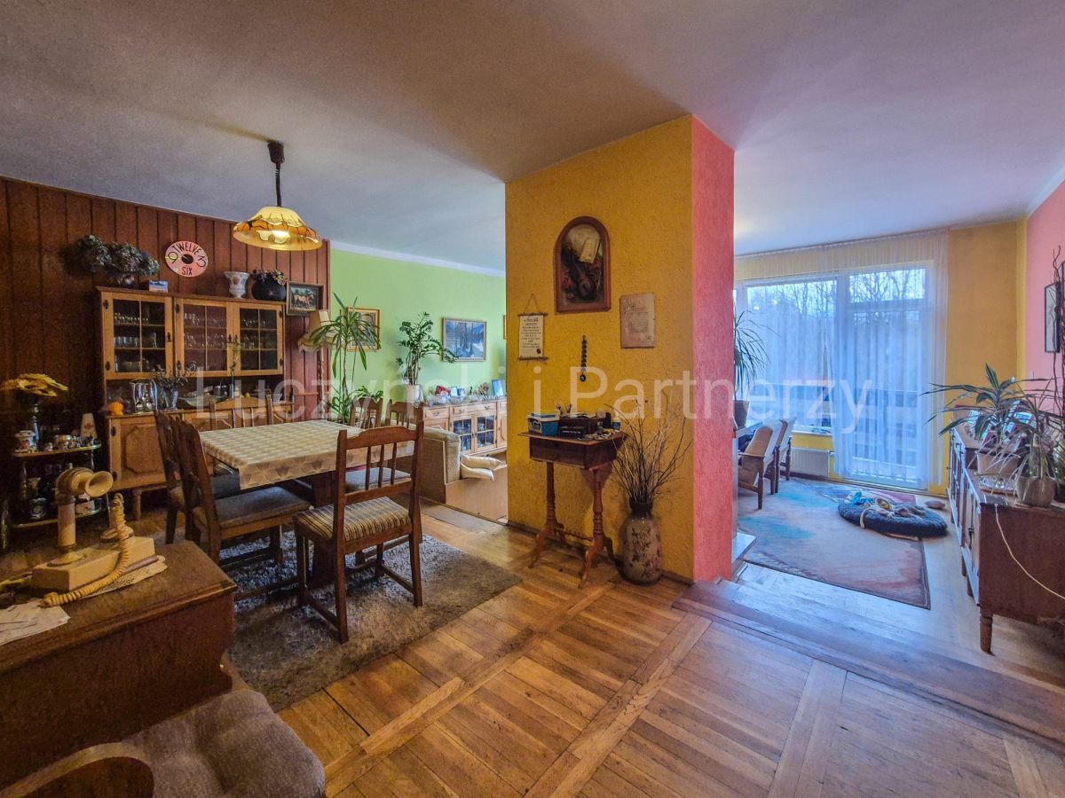 dom szeregowy, 6 pokoi Jelenia Góra. Zdjęcie 12