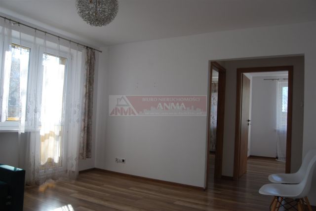 Mieszkanie 3-pokojowe Chrzanów, ul. Broniewskiego. Zdjęcie 3