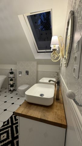 dom wolnostojący, 5 pokoi Jelenia Góra. Zdjęcie 16