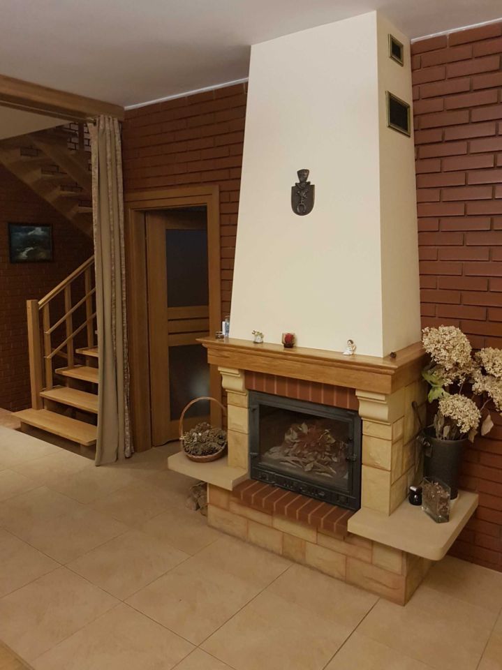 dom wolnostojący Ujazd, ul. Fryderyka Chopina. Zdjęcie 5