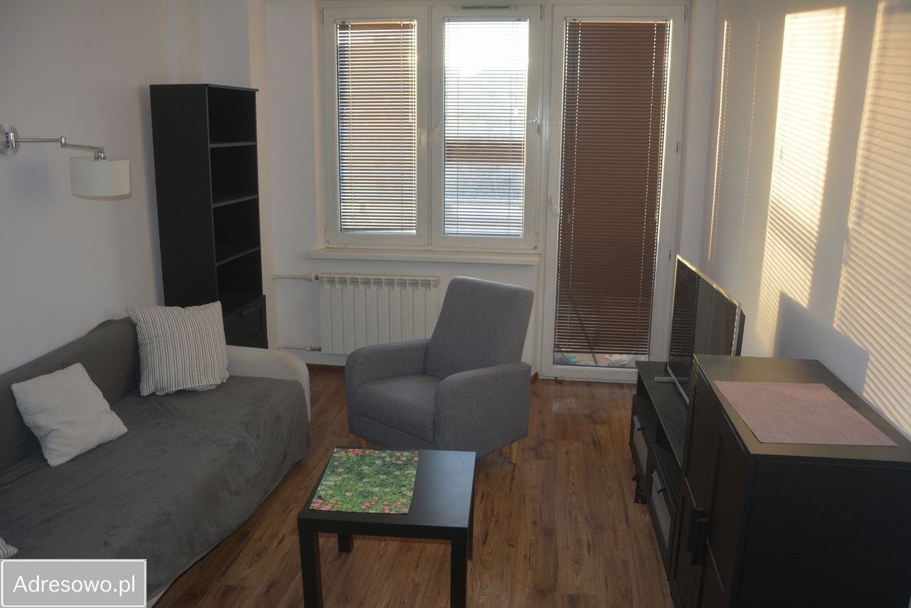 Mieszkanie 2-pokojowe Warszawa Włochy, ul. 1 Sierpnia. Zdjęcie 3